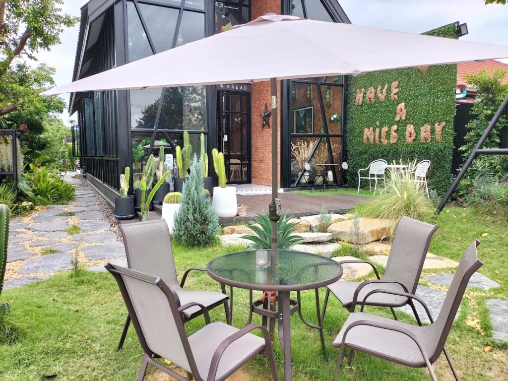 เติมคาเฟอีนให้ชีวิต ที่ YAI COFFEE CAFE